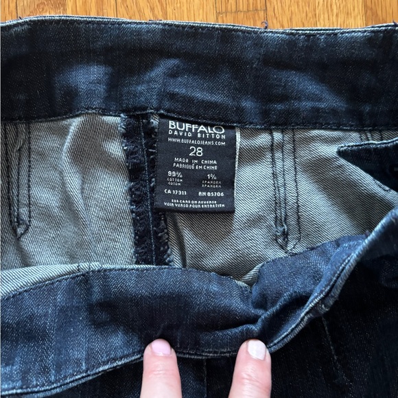 BUFFALO by David Bitton Wilma stretch mid rise wide leg,dark blue wash. Size 28 - Picture 6 of 10